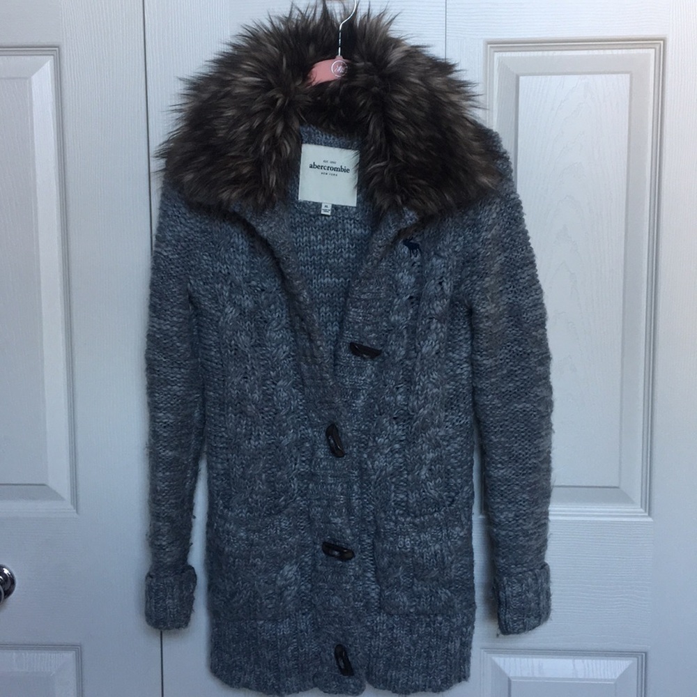 Abercrombie Kids Sweater